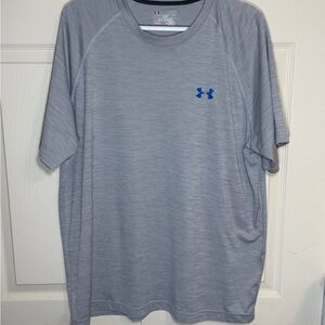 Sold* Under Armour Men's XL Gray T-Shirt